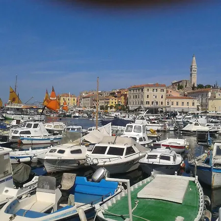 Ylenia Apartment Rovinj